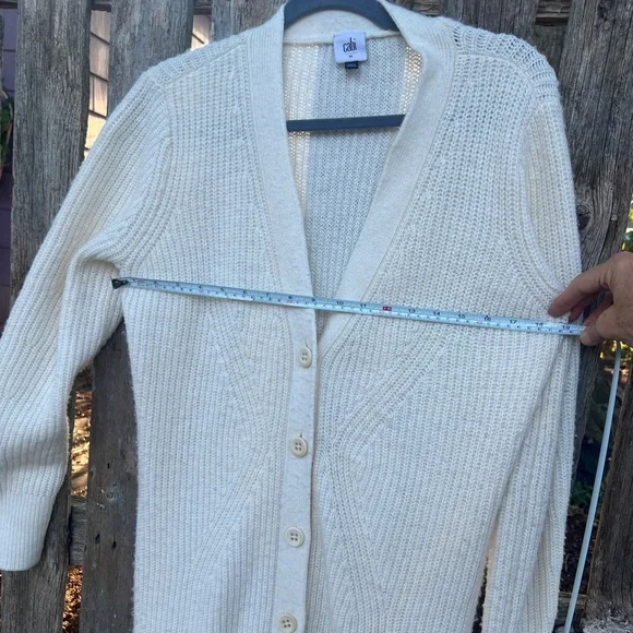 Cabi cream long v-neck cardigan, Size M - Picture 7 of 11